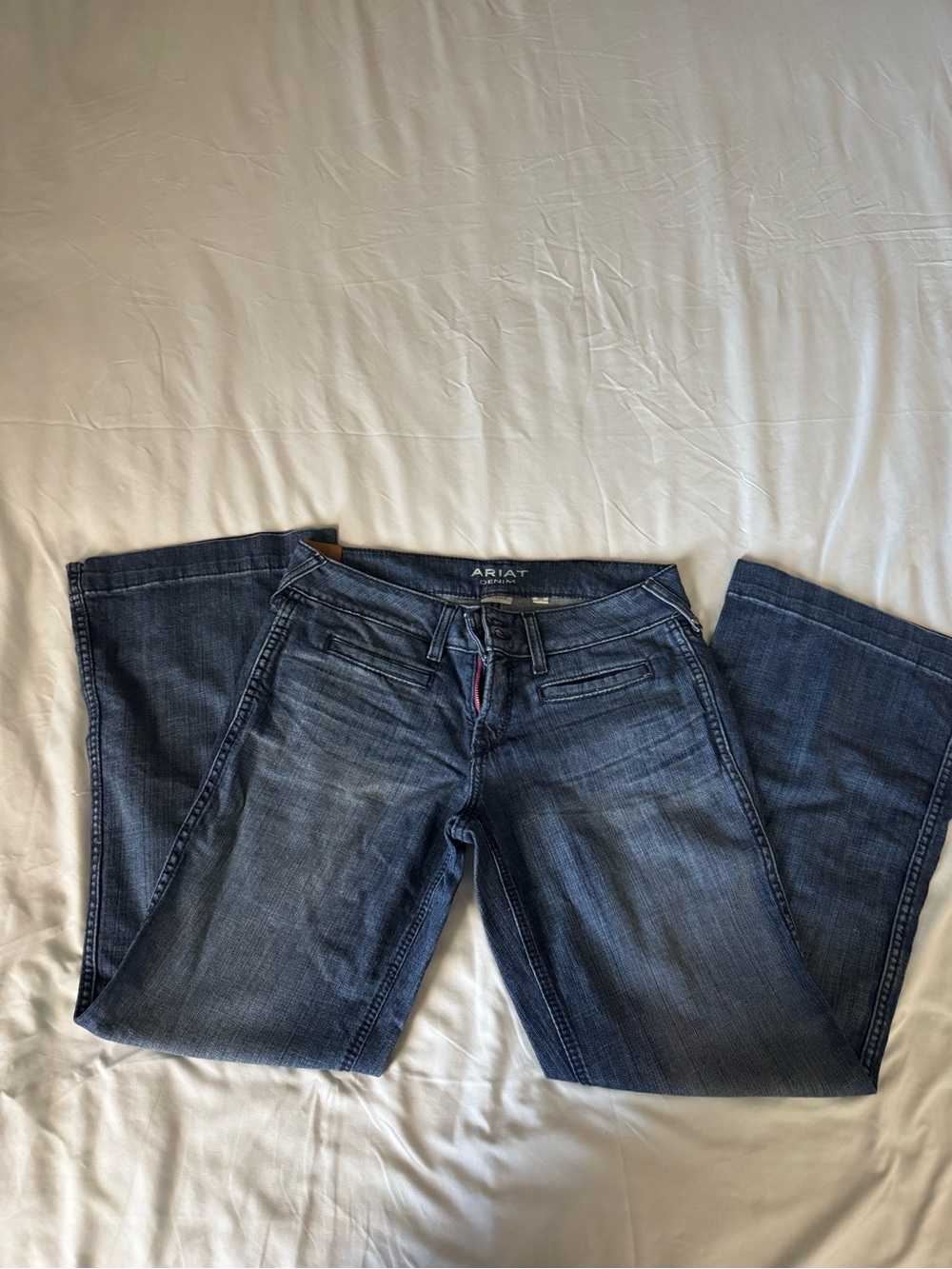 Ariat Denim Trouser Woman’s Jeans in Mid Blue Wash - Picture 4 of 6